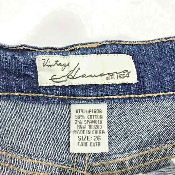 Womens Cut Off Jean Shorts Size 26 Booty Denim Shortie Pom Pom Pockets Distress‎ - Picture 4 of 8